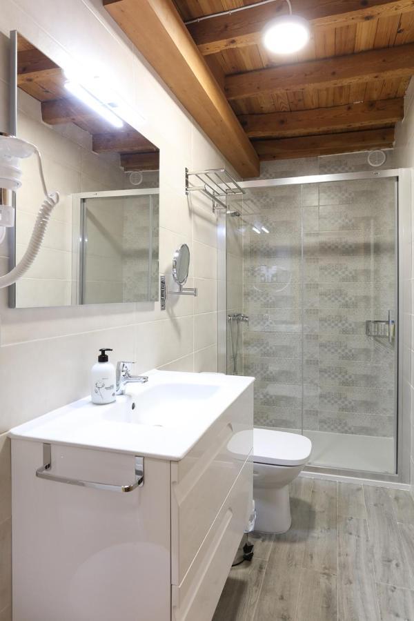 Apartamentos Turisticos Ribera Natura San Martin de Rubiales Екстериор снимка