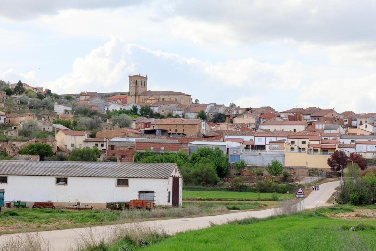 Apartamentos Turisticos Ribera Natura San Martin de Rubiales Екстериор снимка