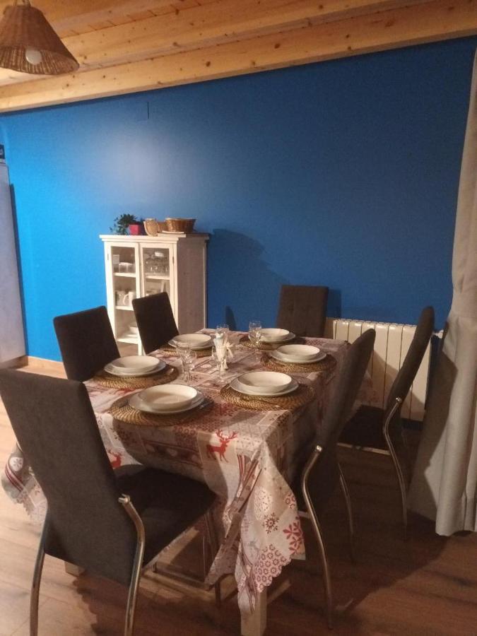 Apartamentos Turisticos Ribera Natura San Martin de Rubiales Екстериор снимка