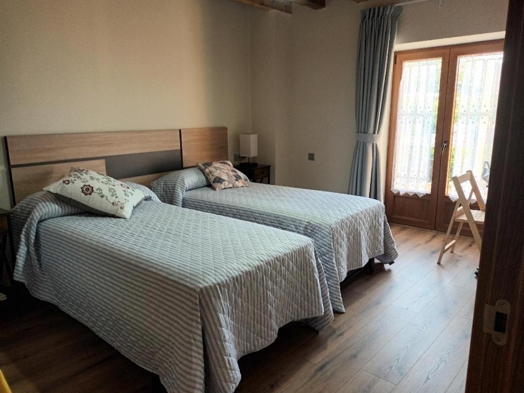 Apartamentos Turisticos Ribera Natura San Martin de Rubiales Екстериор снимка